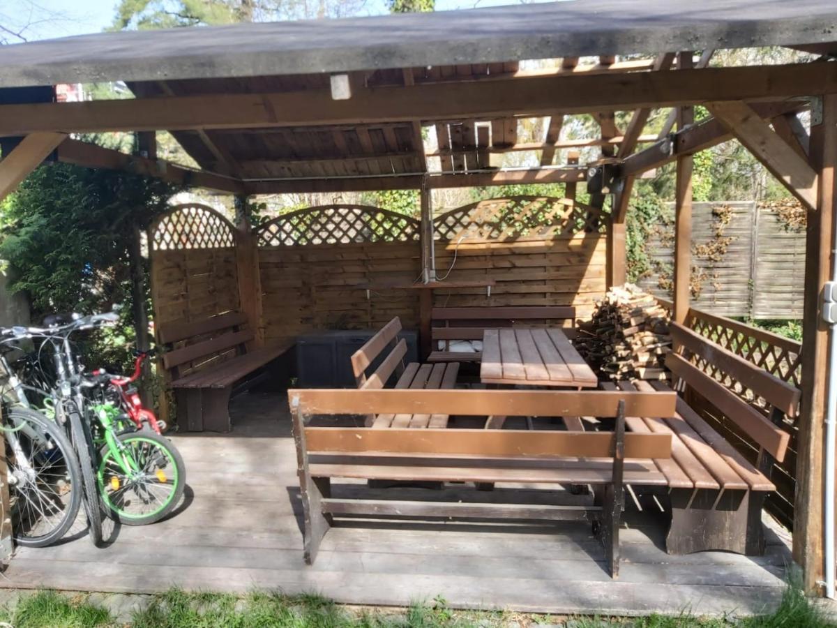 Ferienwohnung Mit 123Qm Fuer 8 Personen Mit Sehr Grossem Garten, Einfache Innen-Ausstattung Lipsko Exteriér fotografie