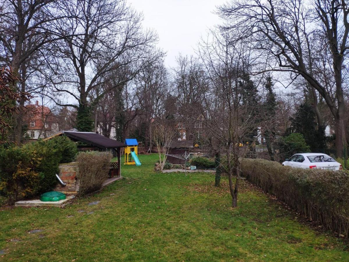 Ferienwohnung Mit 123Qm Fuer 8 Personen Mit Sehr Grossem Garten, Einfache Innen-Ausstattung Lipsko Exteriér fotografie