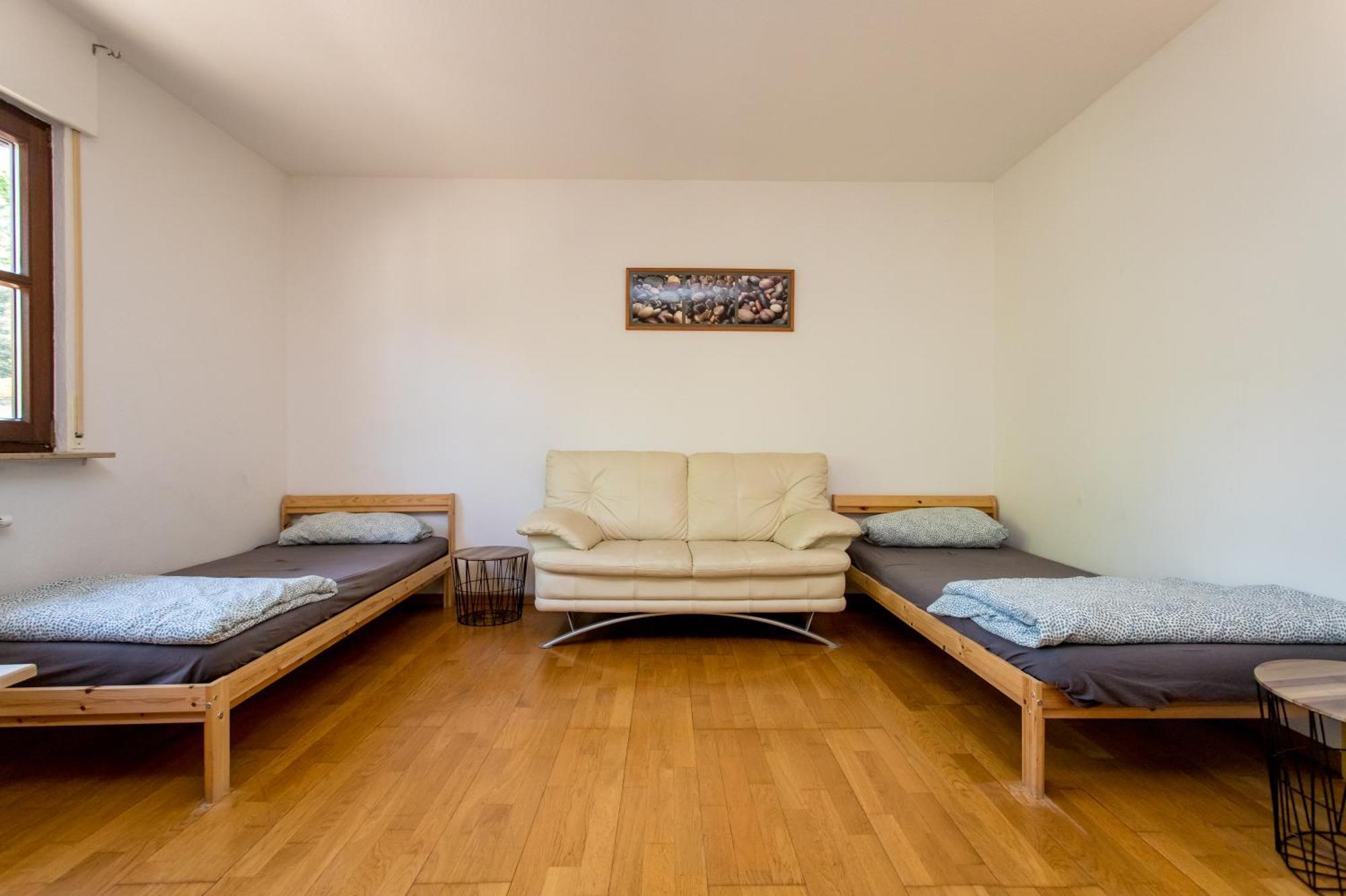 Ferienwohnung Mit 123Qm Fuer 8 Personen Mit Sehr Grossem Garten, Einfache Innen-Ausstattung Lipsko Exteriér fotografie
