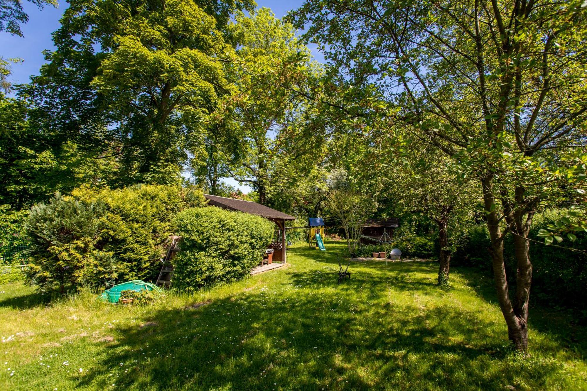 Ferienwohnung Mit 123Qm Fuer 8 Personen Mit Sehr Grossem Garten, Einfache Innen-Ausstattung Lipsko Exteriér fotografie